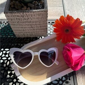 Heart-Shaped White Sunglasses 🤍